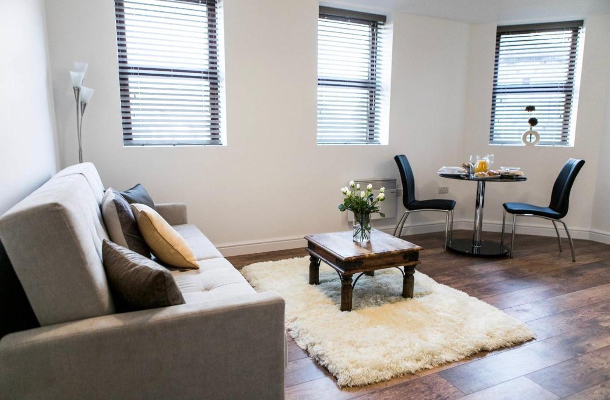 City Apartments By Elegance Living ピーターバラ エクステリア 写真