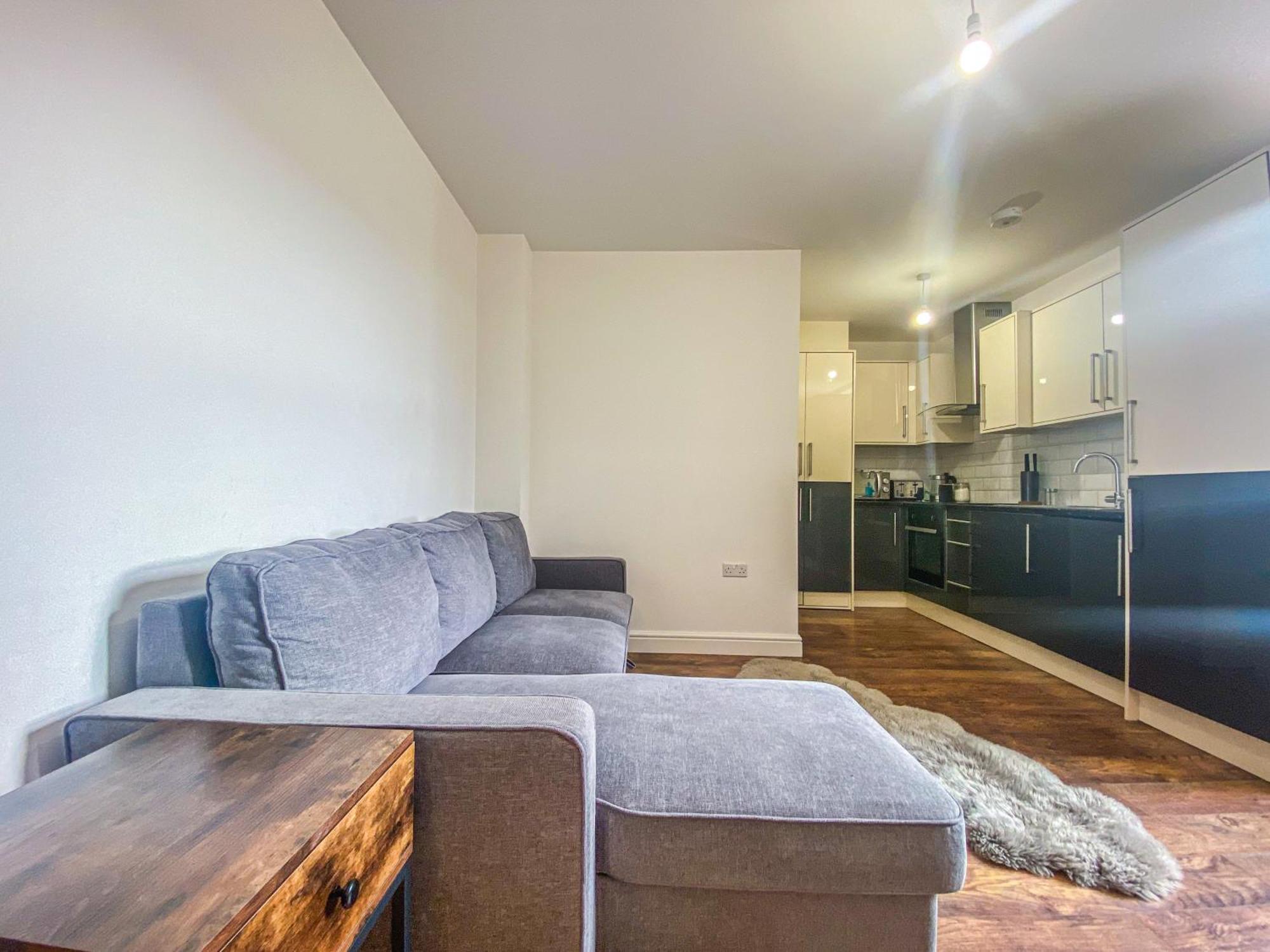 City Apartments By Elegance Living ピーターバラ エクステリア 写真