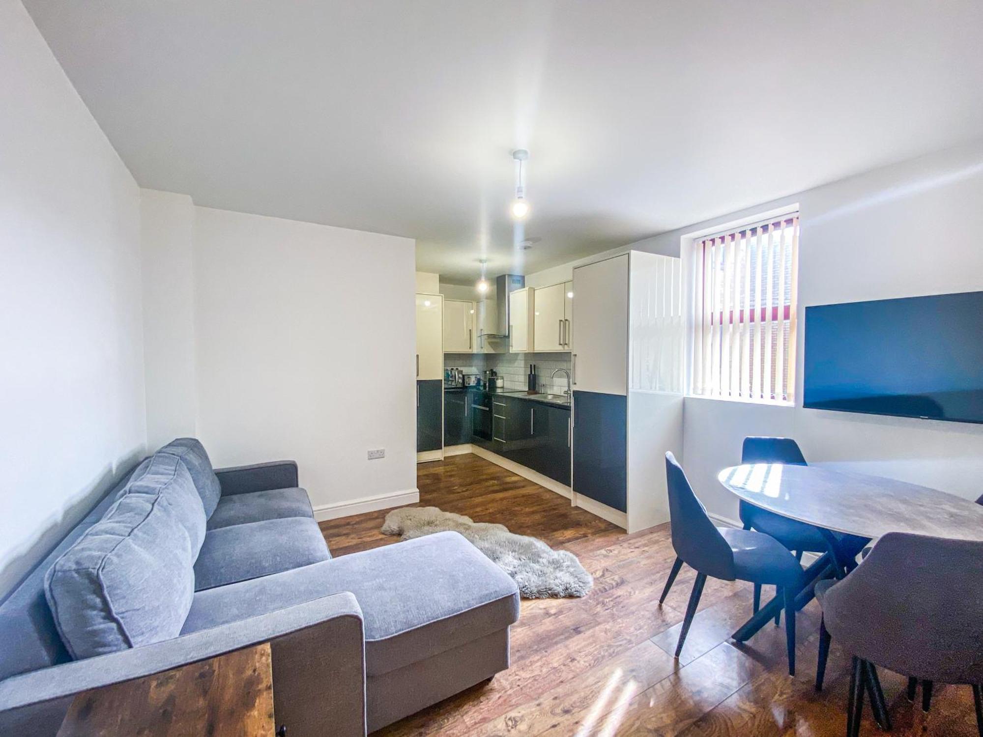 City Apartments By Elegance Living ピーターバラ エクステリア 写真
